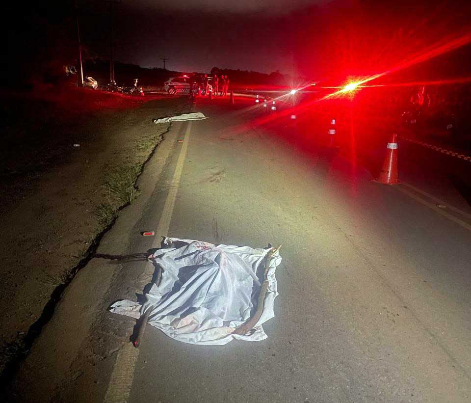 acidente moto caminhão SE-230 Canindé de São Francisco