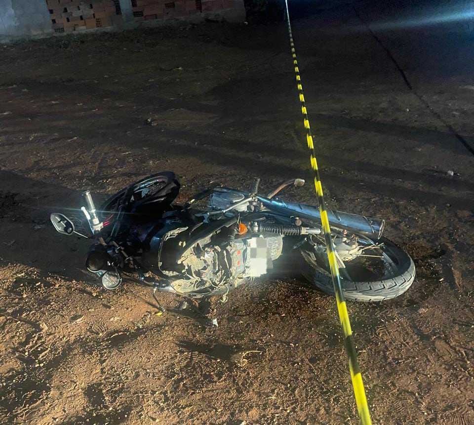 acidente moto caminhão SE-230 Canindé de São Francisco